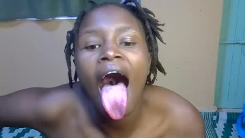 Snapshot of sexxyjey_ chatting on 09.13.25 sexxyjey_ online show from 09.13.25