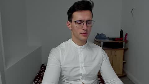 Snapshot of sexxymuscles4u chatting on 12.12.24 Sexxymuscles4U online show from 12.12.24