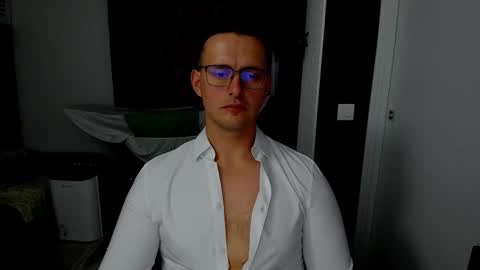 Sexxymuscles4U online show from 11.05.25