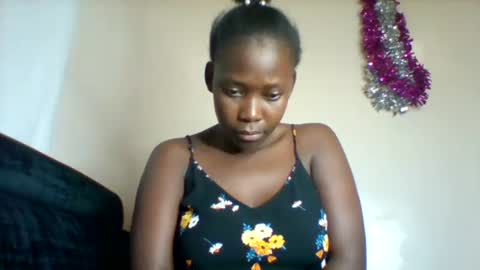 sexxyvajaina online show from 09.22.25