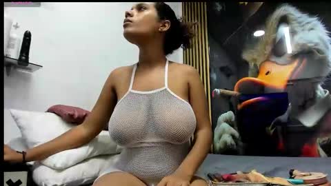 Snapshot of sexy78michell chatting on 10.28.25 sexy78michell online show from 10.28.25