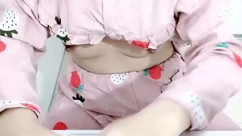 Snapshot of sexy8685 chatting on 11.03.25 sexy8685 online show from 11.03.25