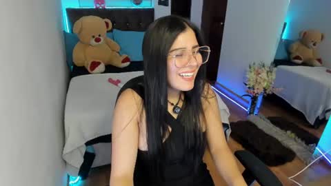 Snapshot of sexy_3512 chatting on 08.05.26 LUXURY online show from 08.05.26