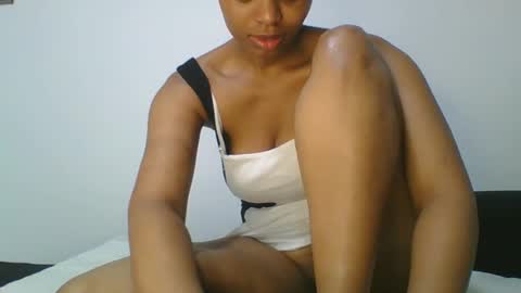 Snapshot of sexy__rhian chatting on 12.29.24 sexy rhian online show from 12.29.24