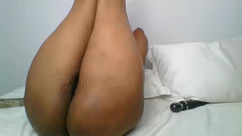 Snapshot of sexy__rhian chatting on 02.22.25 sexy rhian online show from 02.22.25