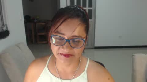Snapshot of sexy_ambarr chatting on 07.25.26 Ambar online show from 07.25.26