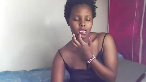 Snapshot of sexy_anayah chatting on 02.20.26 sexy_anayah online show from 02.20.26