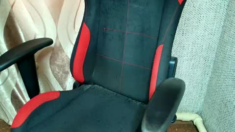 Jessica  Face only in pvt or in snapchat Dont ask more.... online show from 02.12.26