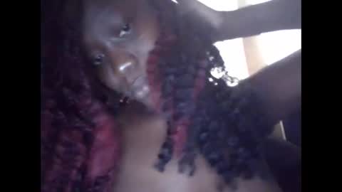 sexy_butty01 online show from 11.16.25