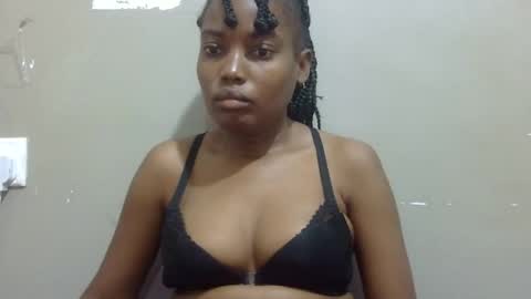 Snapshot of sexy_claude96 chatting on 01.29.25 sexy_claude96 online show from 01.29.25