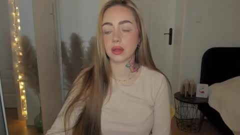 C o r a l i e online show from 01.19.26