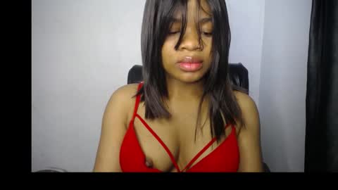 Ella online show from 04.02.26