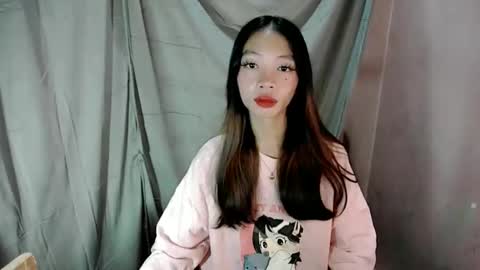 Snapshot of sexy_jeann chatting on 12.03.25 Shane online show from 12.03.25