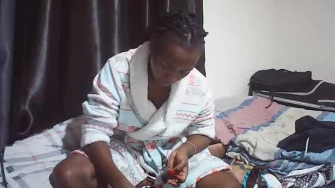 sexy_june20 online show from 04.03.26