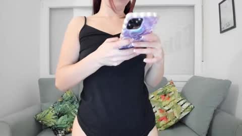 Lily online show from 01.09.25