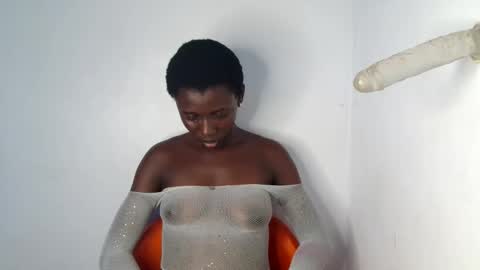 lily online show from 09.30.25