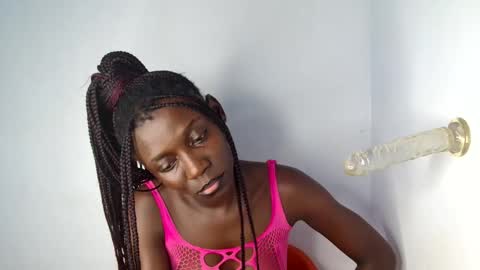 lily online show from 10.12.25