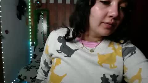 sexy lolas online show from 02.20.25