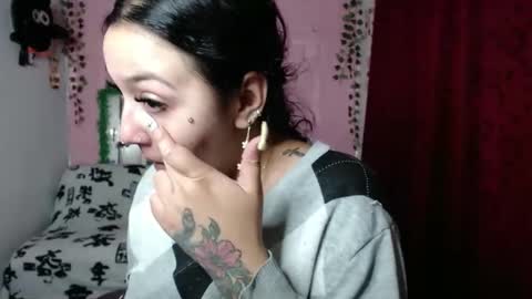 sexy lolas online show from 03.03.25