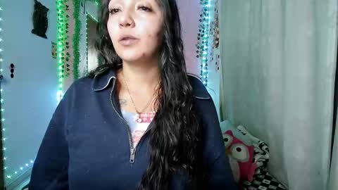 sexy lolas online show from 10.15.25