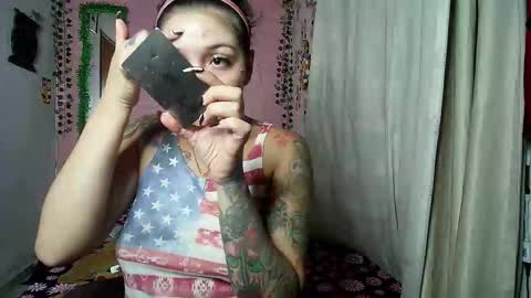 sexy lolas online show from 12.20.25