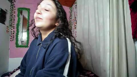 sexy lolas online show from 03.14.26