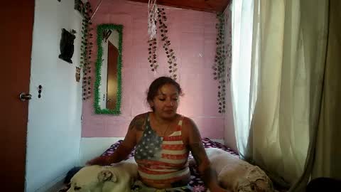 sexy lolas online show from 04.19.26