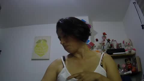 Snapshot of sexy_mary_69 chatting on 07.17.26 Mary online show from 07.17.26
