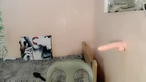 mika online show from 02.02.25