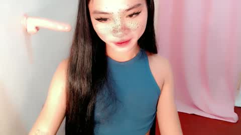 mika online show from 02.15.25