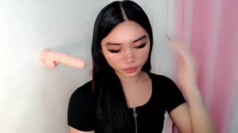 mika online show from 09.15.25