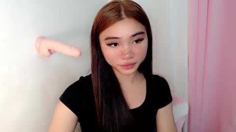 mika online show from 09.17.25