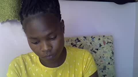 Molyne online show from 02.14.26