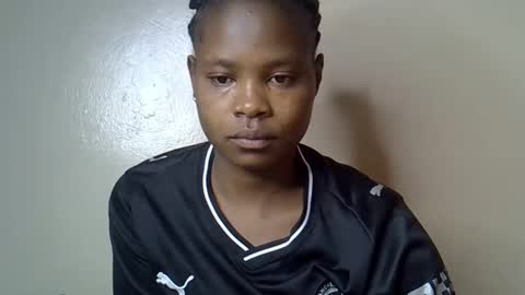 Molyne online show from 04.21.26