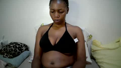 Snapshot of sexy_muna2 chatting on 07.06.26 sexy_muna2 online show from 07.06.26