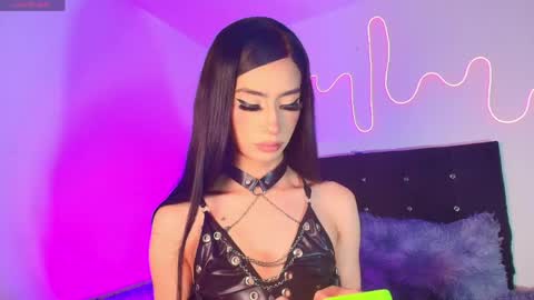 sexy_nahia online show from 04.17.26