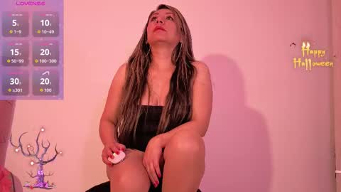 miss natasha online show from 10.23.25