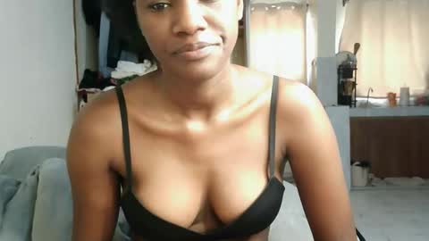 Nyla online show from 04.01.26