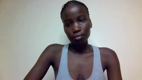 sexy_petittie online show from 10.12.25