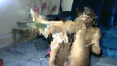 Snapshot of sexy_pigeon chatting on 02.20.26 sexy pigeon online show from 02.20.26