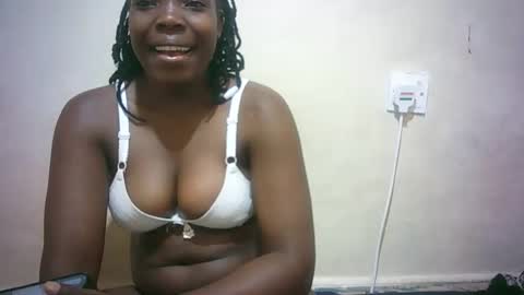 sexy_sandrah online show from 10.24.25