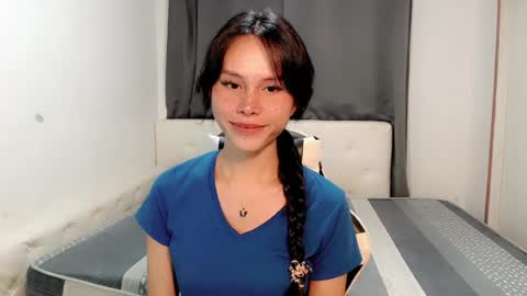 Snapshot of sexy_shanee chatting on 07.18.26 shane online show from 07.18.26