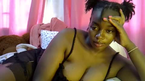 laura online show from 04.24.26