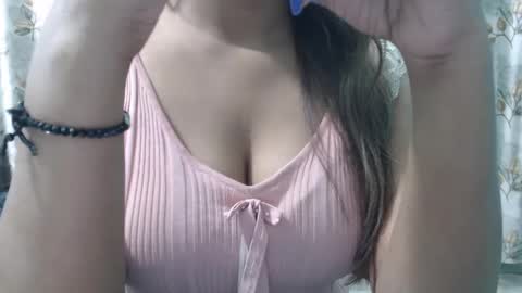 Snapshot of sexy_soniya chatting on 12.06.24 Soniya online show from 12.06.24