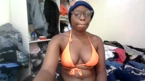 sexy_tatty2 online show from 10.14.25