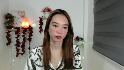Snapshot of sexy_venicexx chatting on 02.11.25   online show from 02.11.25