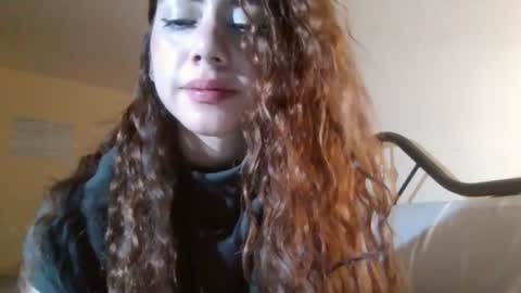 Snapshot of sexyaliceskay chatting on 07.06.26 Alice Skay online show from 07.06.26
