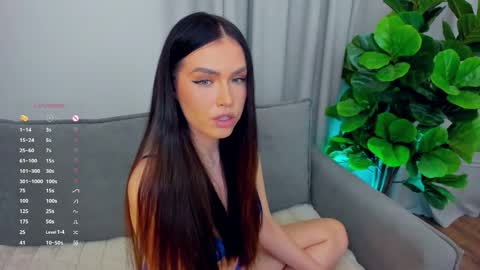 Lou online show from 10.30.25