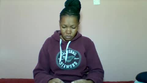 sexyapple2002 online show from 09.29.25