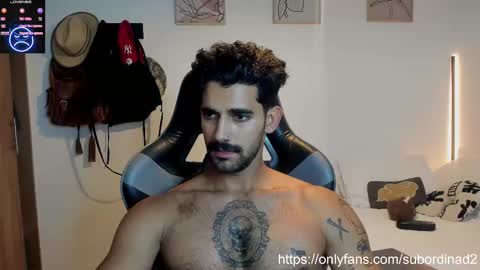 Snapshot of sexyasaf1018 chatting on 02.14.25 Asaf          online show from 02.14.25